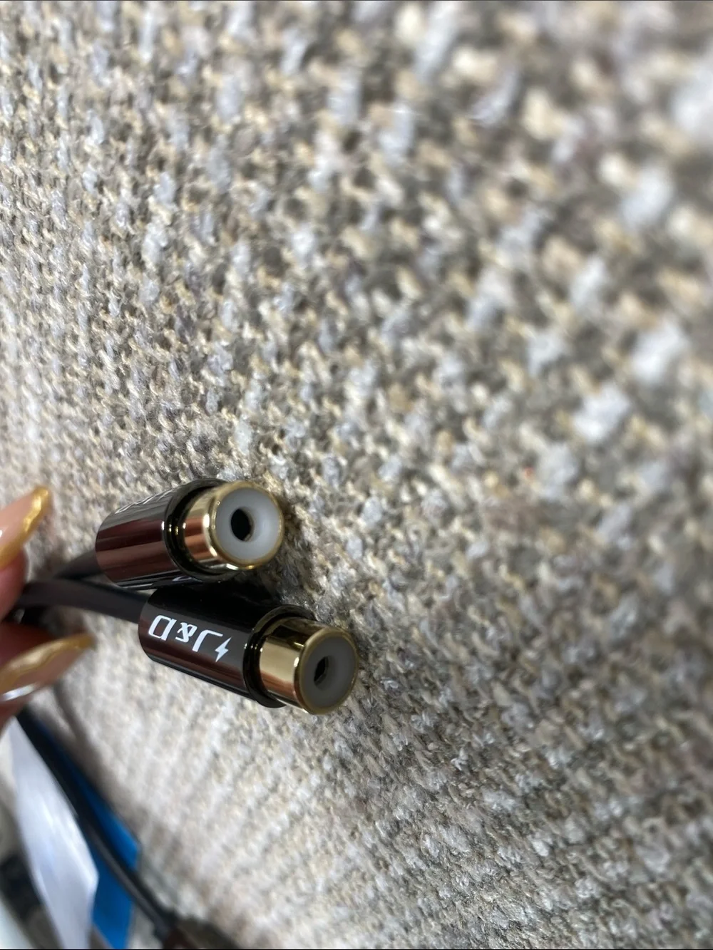 Black 3.5mm to Dual RCA Audio Adapter Cable plug in
